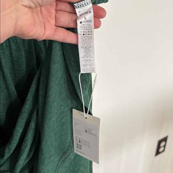 Halara Deep V Neck Sleeveless High Low Crossover Hem Midi NWT Size L - Picture 9 of 10